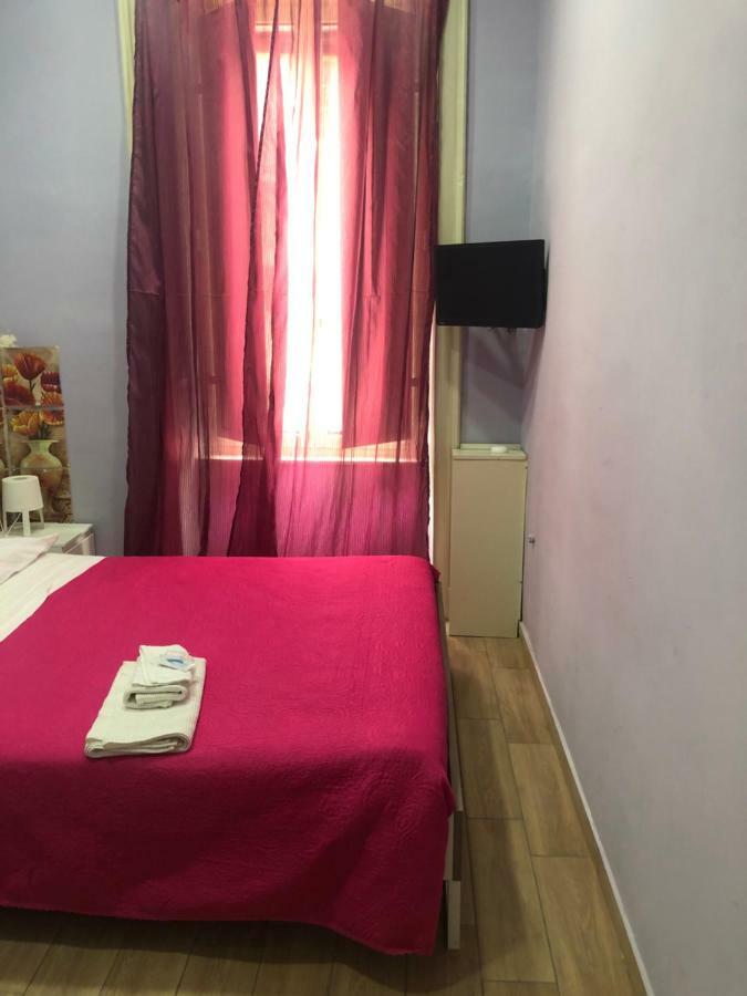 Bed and Breakfast La Casa Di Fafa Napoli Esterno foto