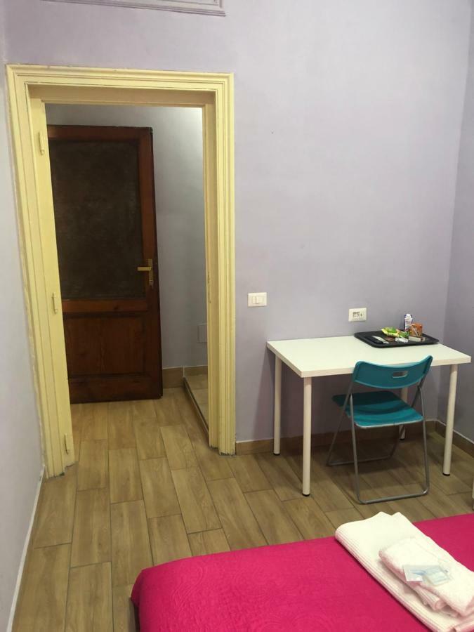 Bed and Breakfast La Casa Di Fafa Napoli Esterno foto